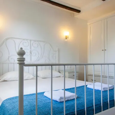 Melodia By Vintage Travel Fternon